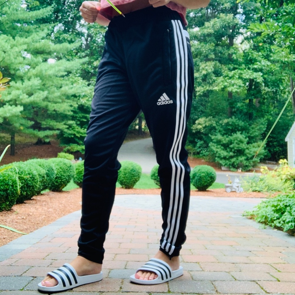 Adidas joggers